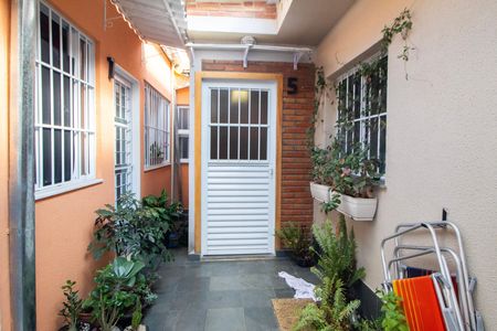 Fachada da Kitnet 05 de kitnet/studio para alugar com 1 quarto, 30m² em Alto Caiçaras, Belo Horizonte