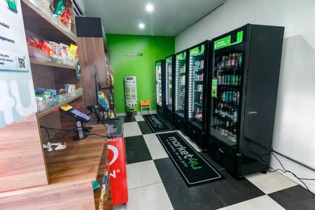Apartamento para alugar com 71m², 2 quartos e 1 vaga Apartamento para alugar com 71m², 2 quartos e 1 vagaMercado