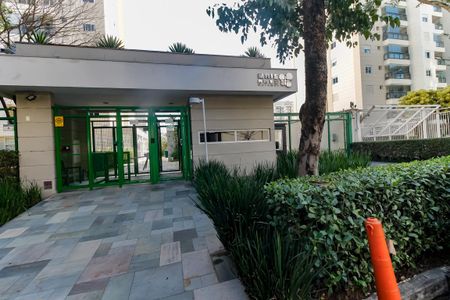 Apartamento para alugar com 71m², 2 quartos e 1 vaga Apartamento para alugar com 71m², 2 quartos e 1 vagaFachada e portaria