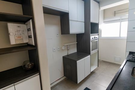 Apartamento para alugar com 71m², 2 quartos e 1 vaga Apartamento para alugar com 71m², 2 quartos e 1 vagaCozinha - Armários