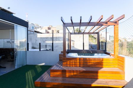 Terraço de casa à venda com 3 quartos, 430m² em Cândida Ferreira, Contagem