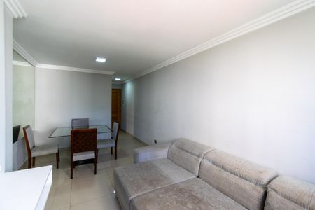 Apartamento para alugar com 73m², 3 quartos e 2 vagas Apartamento para alugar com 73m², 3 quartos e 2 vagasSala