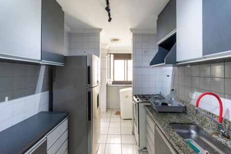 Apartamento para alugar com 73m², 3 quartos e 2 vagas Apartamento para alugar com 73m², 3 quartos e 2 vagasCozinha