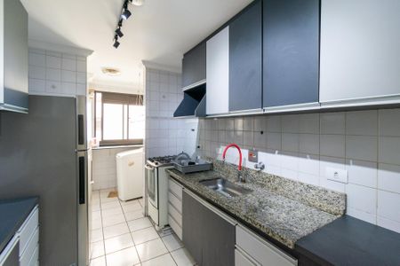 Apartamento para alugar com 73m², 3 quartos e 2 vagas Apartamento para alugar com 73m², 3 quartos e 2 vagasCozinha