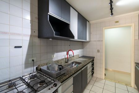 Apartamento para alugar com 73m², 3 quartos e 2 vagas Apartamento para alugar com 73m², 3 quartos e 2 vagasCozinha