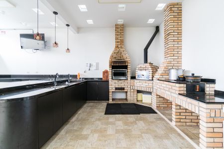 Apartamento para alugar com 73m², 3 quartos e 2 vagas Apartamento para alugar com 73m², 3 quartos e 2 vagasÁrea comum - Churrasqueira
