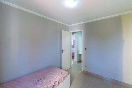 Quarto 3 de apartamento para alugar com 3 quartos, 73m² em Vila Campestre, São Paulo