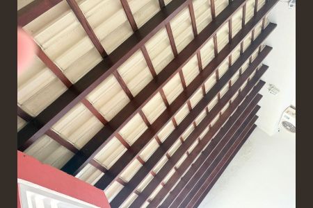 Casa à venda com 126m², 2 quartos e 3 vagas