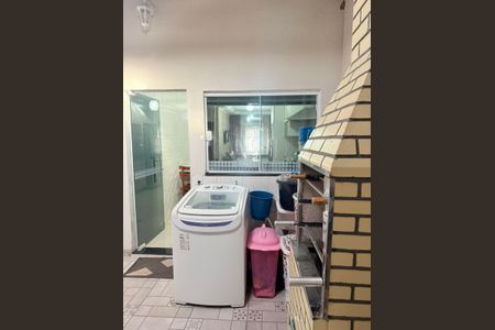 Casa à venda com 126m², 2 quartos e 3 vagas
