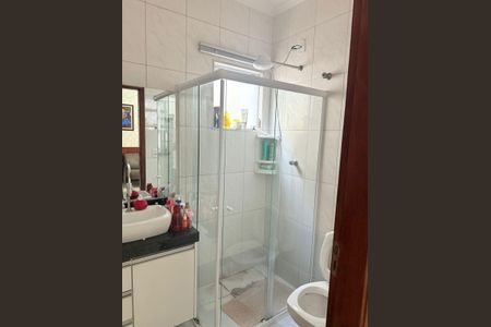 Casa à venda com 126m², 2 quartos e 3 vagas