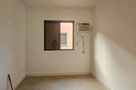 Casa de condomínio para alugar com 58m², 2 quartos e 1 vaga