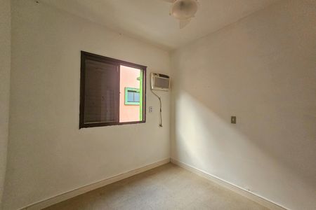 Casa de Condomínio para alugar com 2 quartos, 58m² em Jardim Santa Genoveva, Guarujá