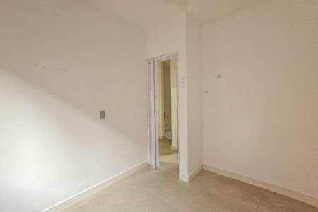 Casa de condomínio para alugar com 58m², 2 quartos e 1 vaga