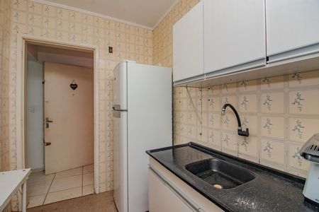 Apartamento para alugar com 48m², 1 quarto e sem vaga Apartamento para alugar com 48m², 1 quarto e sem vagaCozinha e Área de serviço