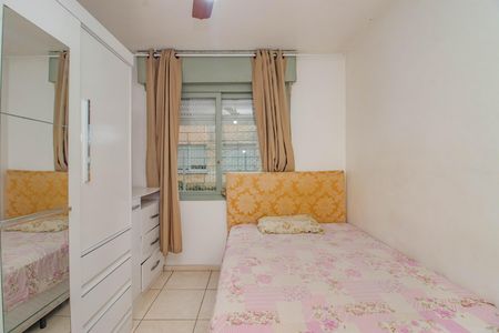 Quarto de apartamento para alugar com 1 quarto, 48m² em Rubem Berta, Porto Alegre