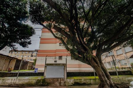 Fachada de apartamento para alugar com 1 quarto, 48m² em Rubem Berta, Porto Alegre
