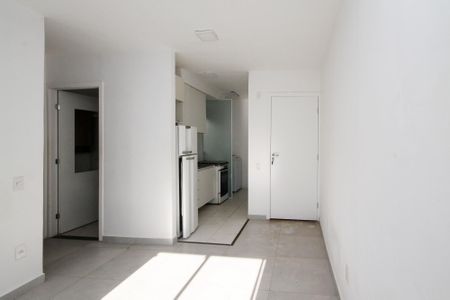 Apartamento para alugar com 39m², 2 quartos e 1 vagaSala