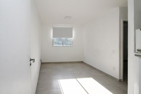 Apartamento para alugar com 2 quartos, 39m² em Jardim Petropolis, Cotia