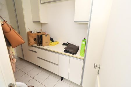 Apartamento para alugar com 130m², 3 quartos e 2 vagas Apartamento para alugar com 130m², 3 quartos e 2 vagasQuarto de Serviço