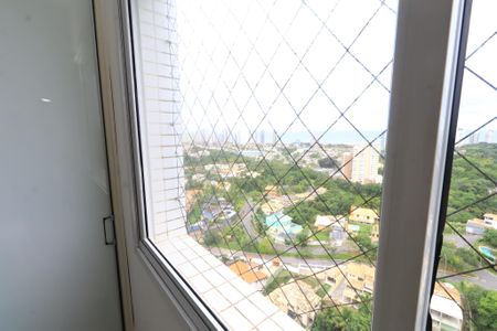 Vista do Quarto 2 de apartamento para alugar com 3 quartos, 130m² em Patamares, Salvador