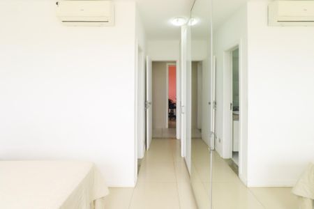 Apartamento para alugar com 130m², 3 quartos e 2 vagas Apartamento para alugar com 130m², 3 quartos e 2 vagasQuarto 2