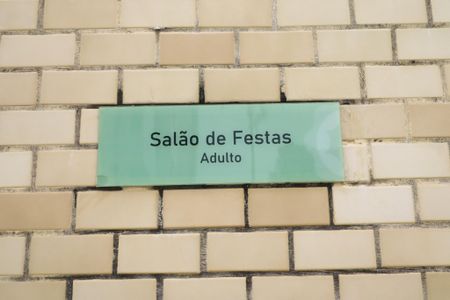 Apartamento para alugar com 130m², 3 quartos e 2 vagas Apartamento para alugar com 130m², 3 quartos e 2 vagasÁrea comum