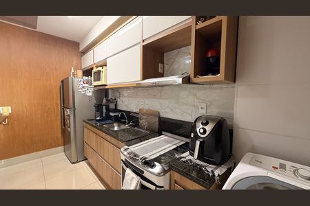 Apartamento à venda com 65m², 2 quartos e 1 vagaCozinha e Área de Serviço