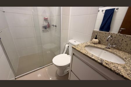 Apartamento à venda com 65m², 2 quartos e 1 vagaBanheiro Corredor