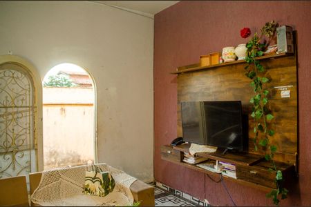 Sala  de casa à venda com 3 quartos, 90m² em Jardim Dom Fernando Ii, Goiânia