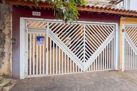Fachada de casa à venda com 4 quartos, 190m² em Ipiranga, São Paulo