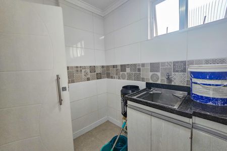 Apartamento para alugar com 3 quartos, 165m² em Balneario Guarujá, Guarujá