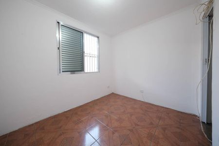 Quarto 2 de apartamento para alugar com 2 quartos, 45m² em Vila Silvia, São Paulo