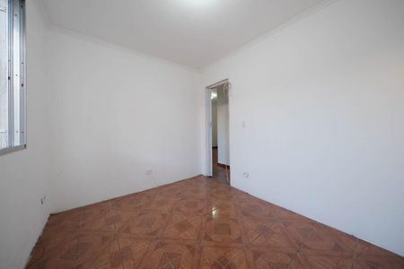 Quarto 2 de apartamento para alugar com 2 quartos, 45m² em Vila Silvia, São Paulo