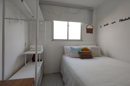 Quarto 2 de apartamento para alugar com 2 quartos, 55m² em Taquara, Rio de Janeiro