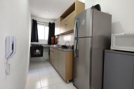 Apartamento para alugar com 55m², 2 quartos e 1 vaga Apartamento para alugar com 55m², 2 quartos e 1 vagaCozinha - Armários