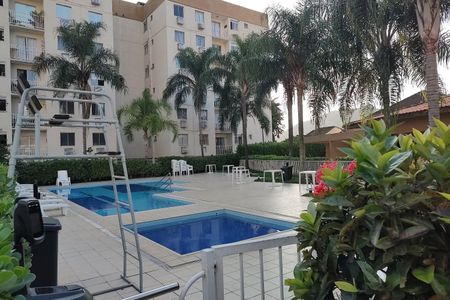 Apartamento para alugar com 55m², 2 quartos e 1 vaga Apartamento para alugar com 55m², 2 quartos e 1 vagaÁrea comum - Piscina