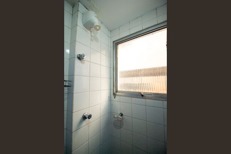 Banheiro de apartamento para alugar com 2 quartos, 61m² em Jardim Sandra, Sorocaba