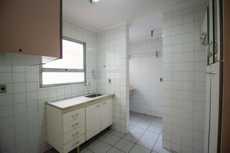 Cozinha de apartamento para alugar com 2 quartos, 61m² em Jardim Sandra, Sorocaba