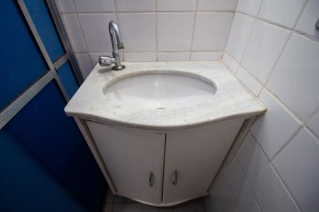 Apartamento para alugar com 61m², 2 quartos e 1 vaga Apartamento para alugar com 61m², 2 quartos e 1 vagaBanheiro