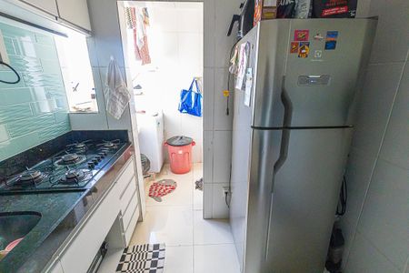 cozinha de apartamento para alugar com 3 quartos, 72m² em Manacás, Belo Horizonte