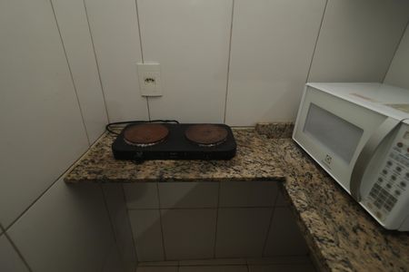 Cozinha de kitnet/studio para alugar com 1 quarto, 20m² em Bosque da Saúde, São Paulo