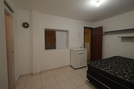 Quarto de kitnet/studio para alugar com 1 quarto, 20m² em Bosque da Saúde, São Paulo