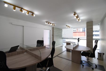 Área comum - Coworking de kitnet/studio para alugar com 1 quarto, 26m² em Centro, Curitiba