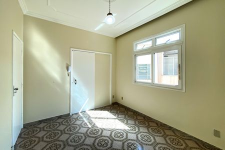 Apartamento para alugar com 120m², 3 quartos e 1 vaga