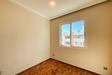 Apartamento para alugar com 120m², 3 quartos e 1 vaga