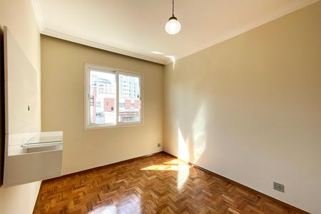 Apartamento para alugar com 120m², 3 quartos e 1 vaga