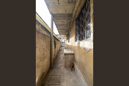 Quintal de casa para alugar com 3 quartos, 75m² em Bangu, Rio de Janeiro