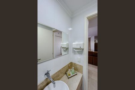 Apartamento à venda com 164m², 3 quartos e 4 vagasLavabo