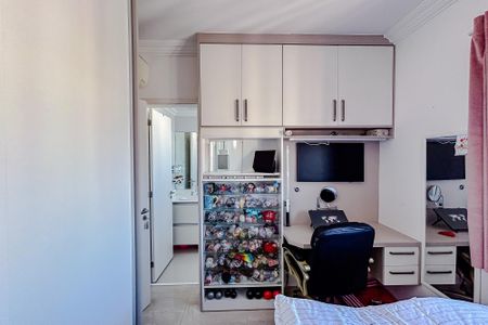 Apartamento à venda com 164m², 3 quartos e 4 vagasQuarto 2 - Suíte