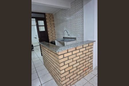 Cozinha de casa para alugar com 1 quarto, 34m² em Jaguaribe, Salvador